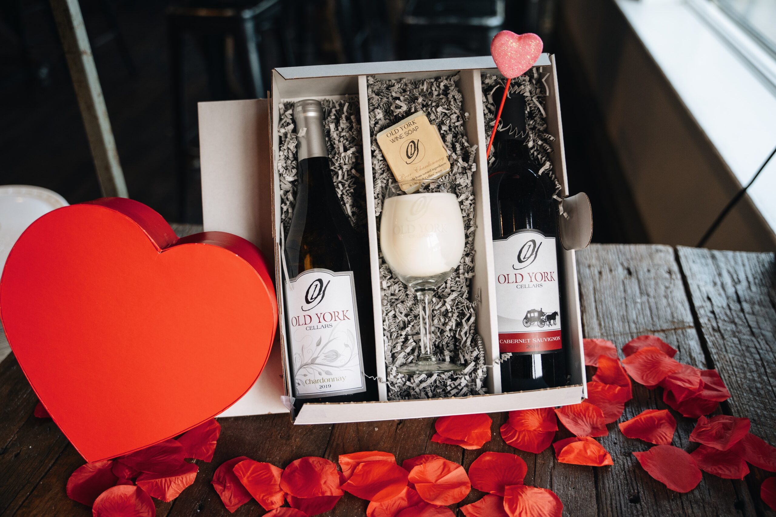 Valentine Gift Box Sets at Old York Cellars Winery