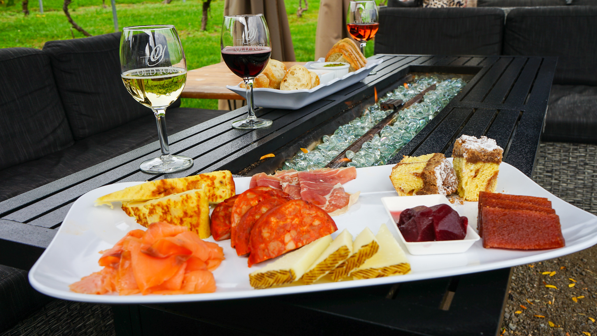 🥂Sunday Sparkling Brunch 12 3 PM Old York Cellars Winery & Vineyard